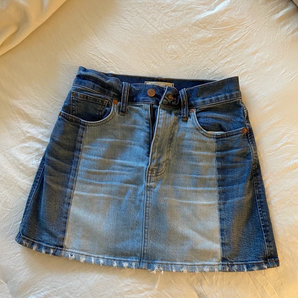 Madewell McCaren Two Toned Denim skirt